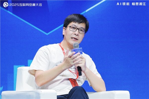 点点策略网 58同城姚劲波寄语年轻人：AI创业要敢于走出去